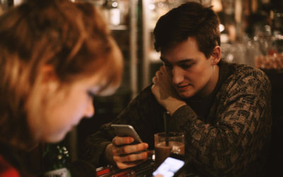 How Your Wait Staff Can Encourage More Online Reviews