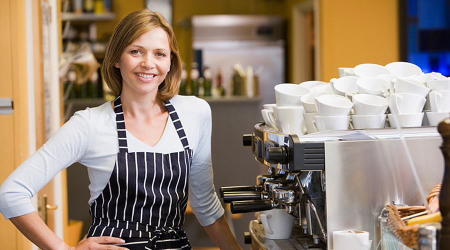 make your restaurant stand out using social media